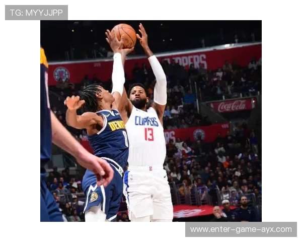 快船板凳得分成为本场最佳亮点