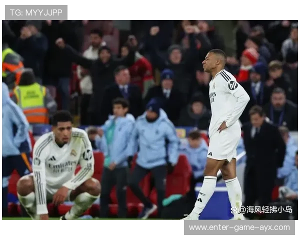 皇马点球冷静命中，球队关键时刻表现沉着